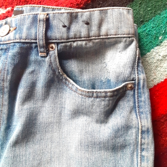 Distressed high rise jeans size 6 - Picture 8 of 8
